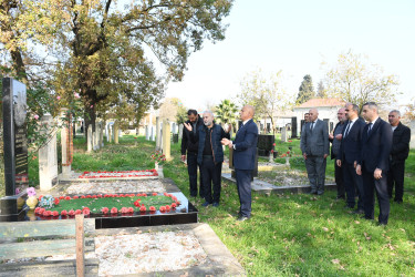 Masallı şəhərində şəhid məzarları rayon rəhbəri tərəfindən ziyarət olundu 03.12.2025