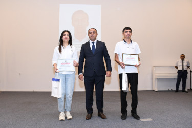 Masallıda Ali məktəblərə yüksək balla qəbul olmuş abituriyentlərlə görüş