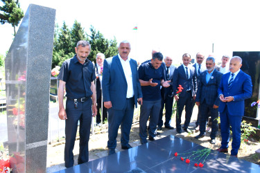 Masallının Xırmandalı ərazisində şəhid məzarları rayon rəhbəri tərəfindən ziyarət olundu