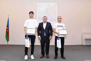 Masallıda Ali məktəblərə yüksək balla qəbul olmuş abituriyentlərlə görüş