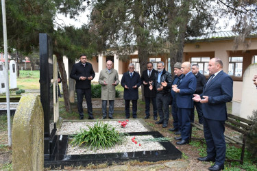 Rayon rəhbəri Həsənli ərazisində şəhid məzarlarını ziyarət etdi 14.01.2026